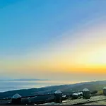 Blue Balcony/skyview In Tinos - 3br In Arnados