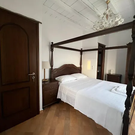Blue Balcony/skyview In Tinos - 3br In Villa *