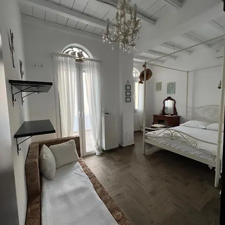 Blue Balcony/skyview In Tinos - 3br In Arnados